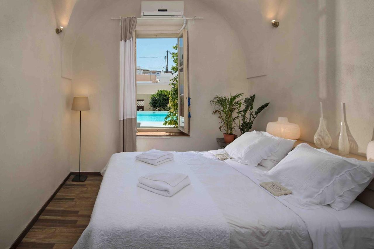Sandandstone Villa Santorini 梅加洛克里 外观 照片