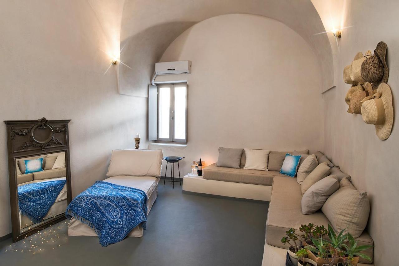 Sandandstone Villa Santorini 梅加洛克里 外观 照片